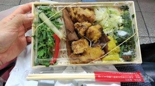 台鐵弁当.jpg